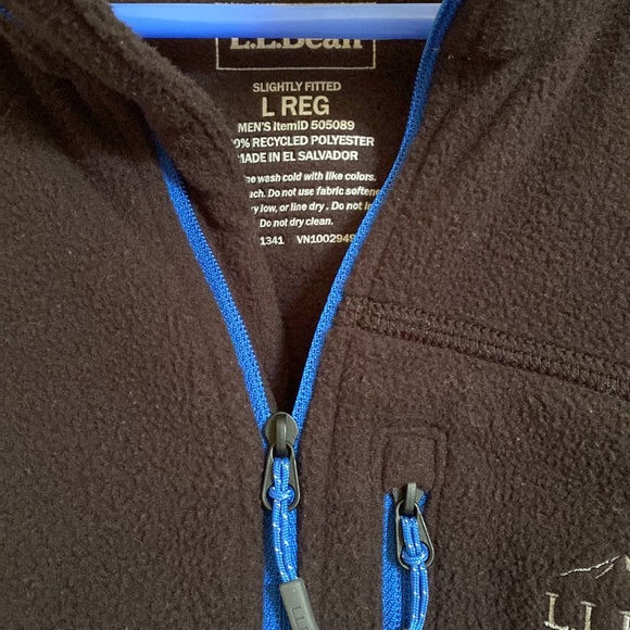 L.L. Bean Fleece Pullover Quarter Zip - Picture 4 of 5
